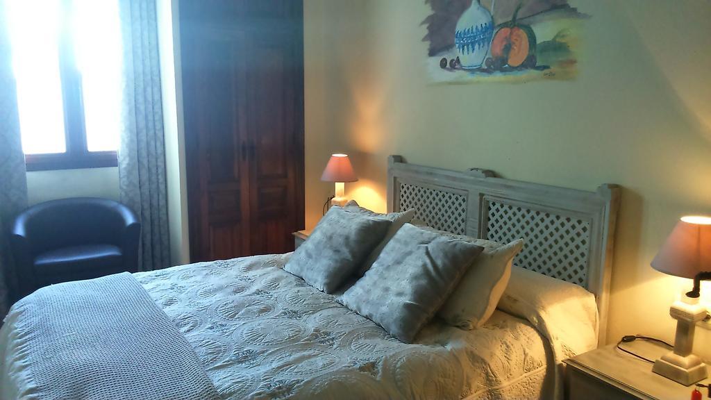 Hostal Rural Molino Del Bombo Aracena Phòng bức ảnh