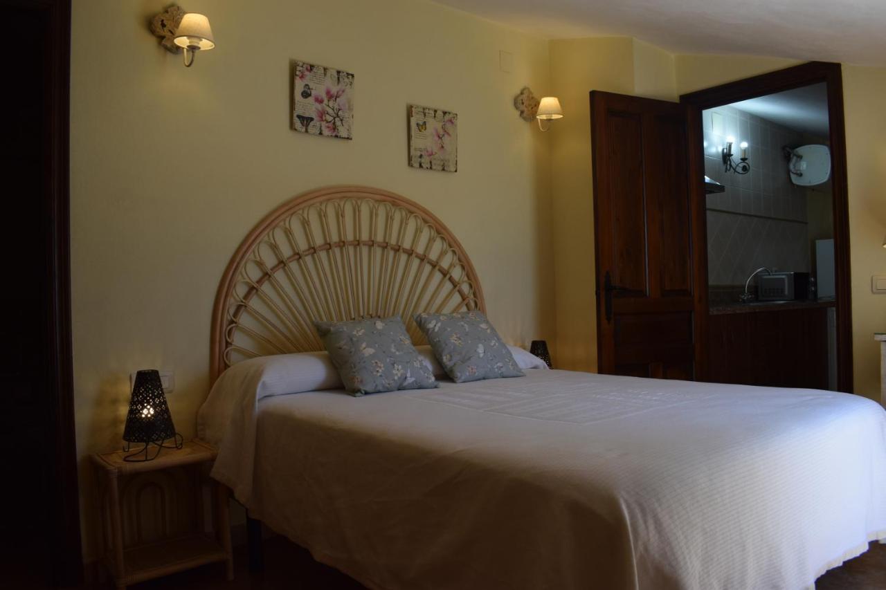 Hostal Rural Molino Del Bombo Aracena Ngoại thất bức ảnh