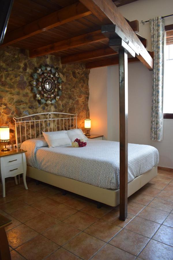 Hostal Rural Molino Del Bombo Aracena Ngoại thất bức ảnh