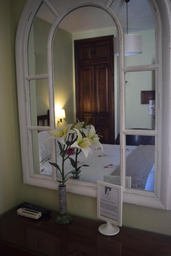 Hostal Rural Molino Del Bombo Aracena Ngoại thất bức ảnh