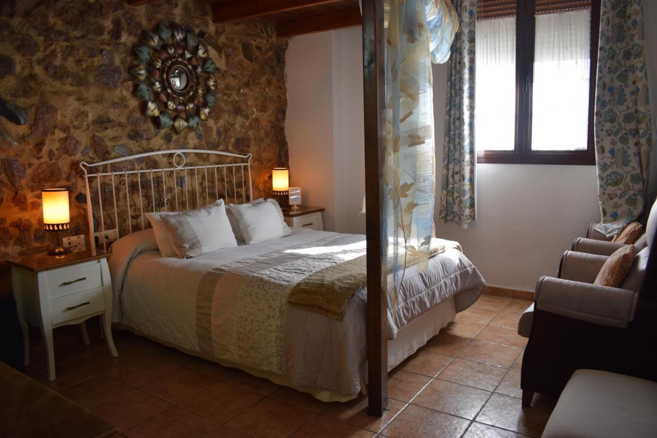 Hostal Rural Molino Del Bombo Aracena Ngoại thất bức ảnh